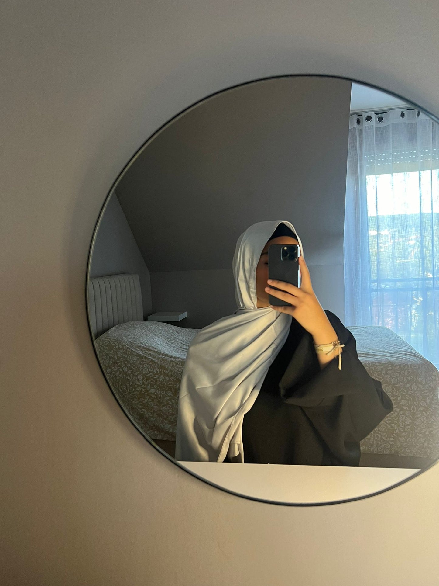 Voile satiné blanc