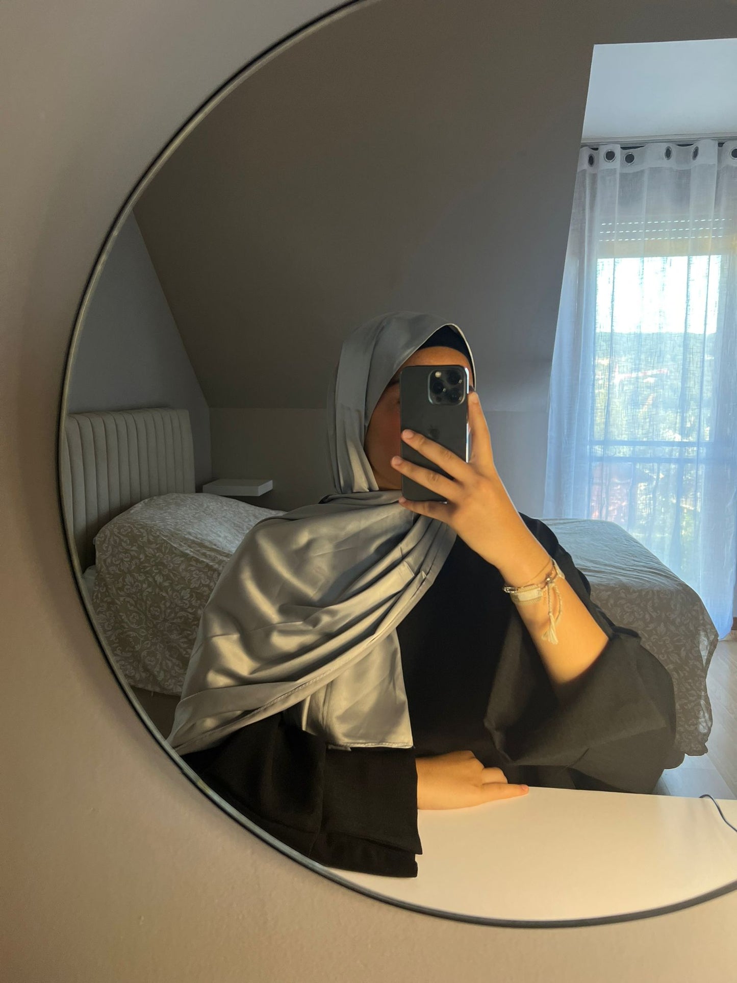 Voile satiné argenté